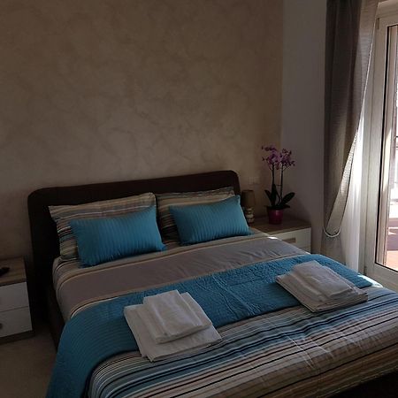 شقة Mary'S Penthouse ليدو دي أوستيا المظهر الخارجي الصورة