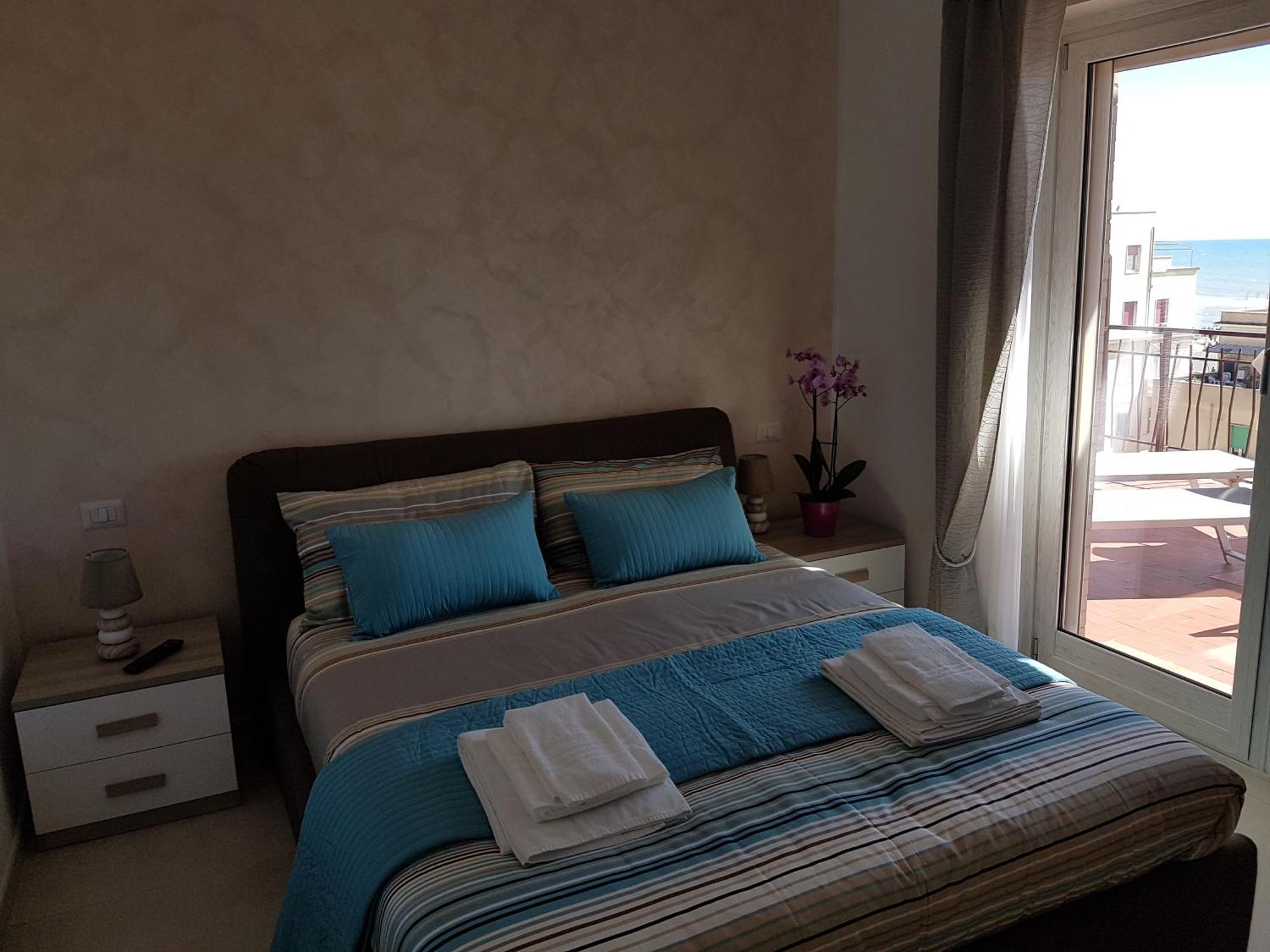شقة Mary'S Penthouse ليدو دي أوستيا المظهر الخارجي الصورة